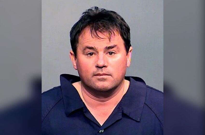 Polygamist Cult Leader With Nine Underaged Wives Used Jailhouse’s Phone To Have Sexual Conversations With Minors