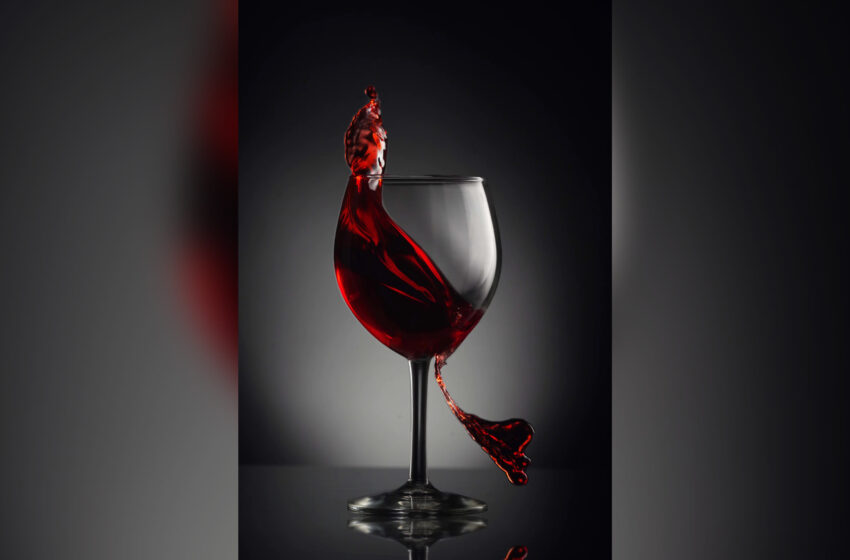 Japanese Cafe Fired Bartender Allegedly Mixed Her Blood Into The Cocktails She Served