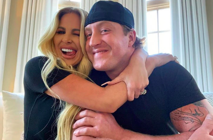 Kim Zolciak and Kroy Biermann Reportedly Calls Off Divorce Merely Two Months After Filing