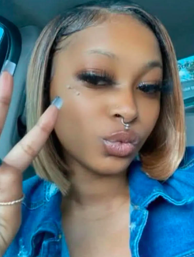 A family is worried and asking for help to find a 21-year-old mother who went missing. Deundrea Ford left her job at a bikini bar in Houston with an “unidentified man,” according to the New York Post.