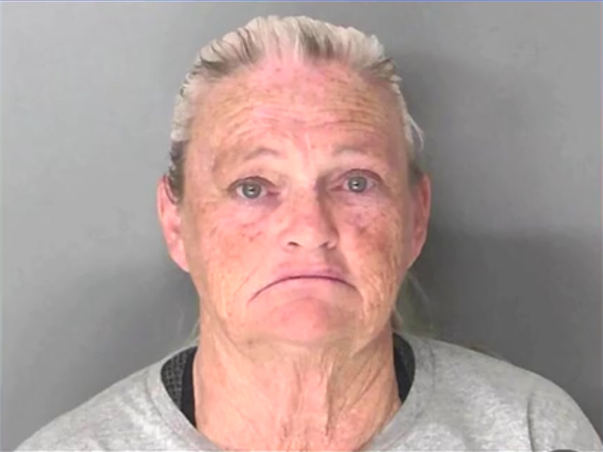 A cemetery worker in Douglas County will remain in jail after being accused of selling burial plots that were already owned by others, per WSBTV.