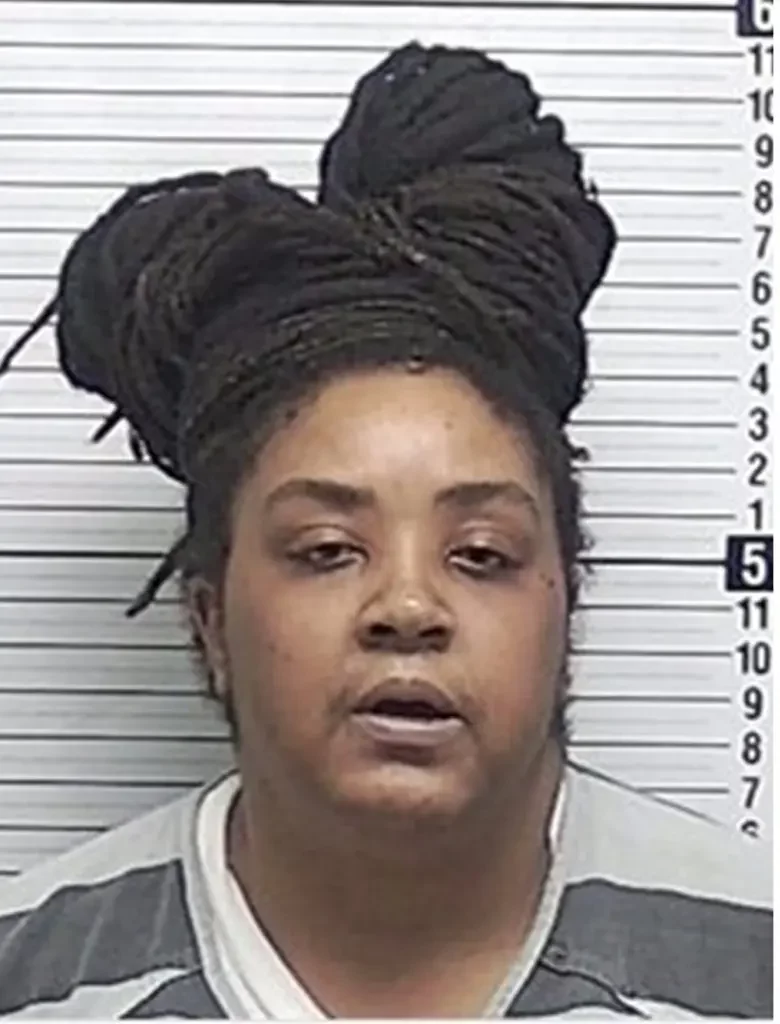 A Florida woman mistakenly sent a text to a police officer instead of her drug dealer while trying to buy fentanyl, accidentally incriminating herself, as reported by the NY Post. 