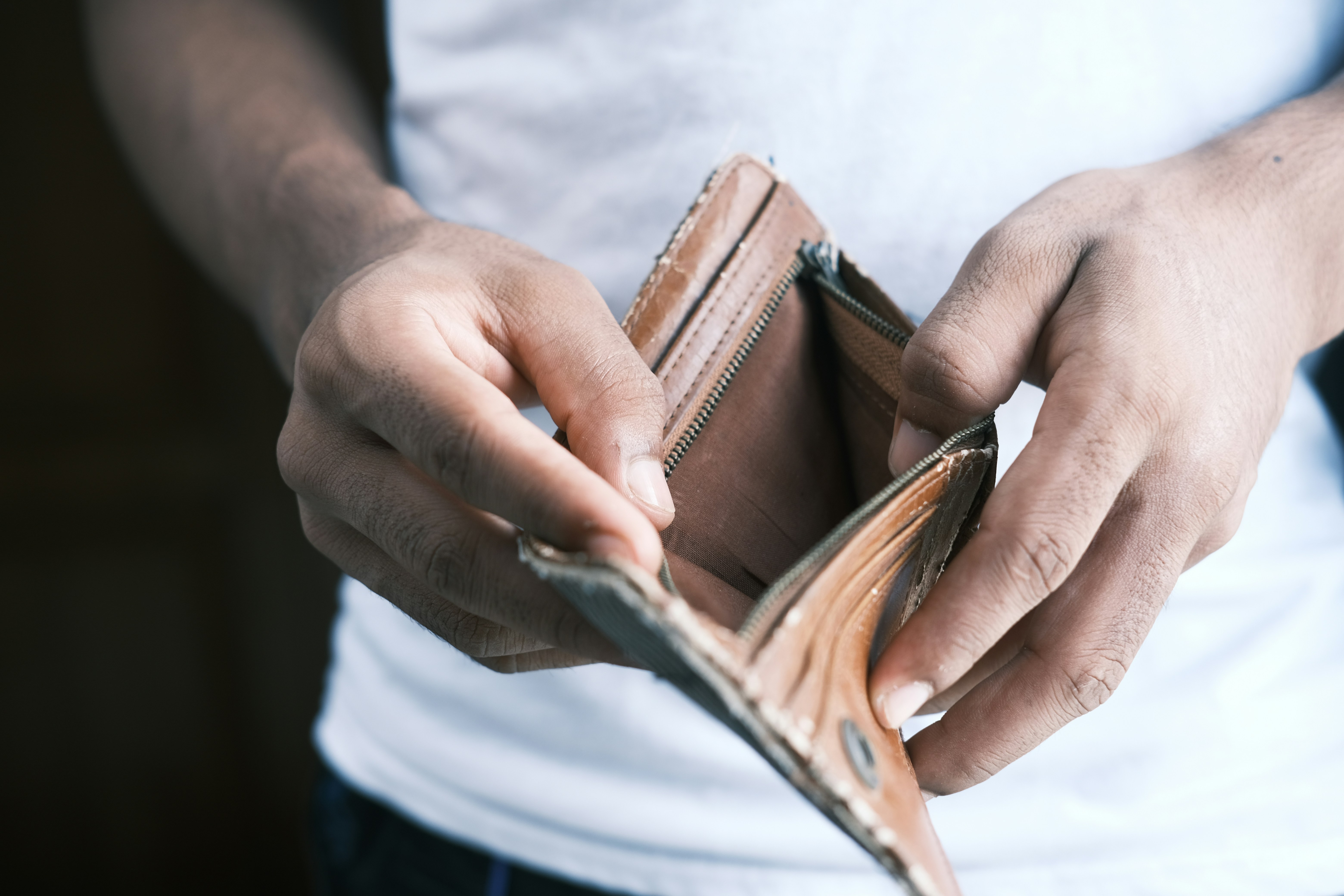 A man is disheartened with the reaction he got after trying to be a good Samaritan backfired.