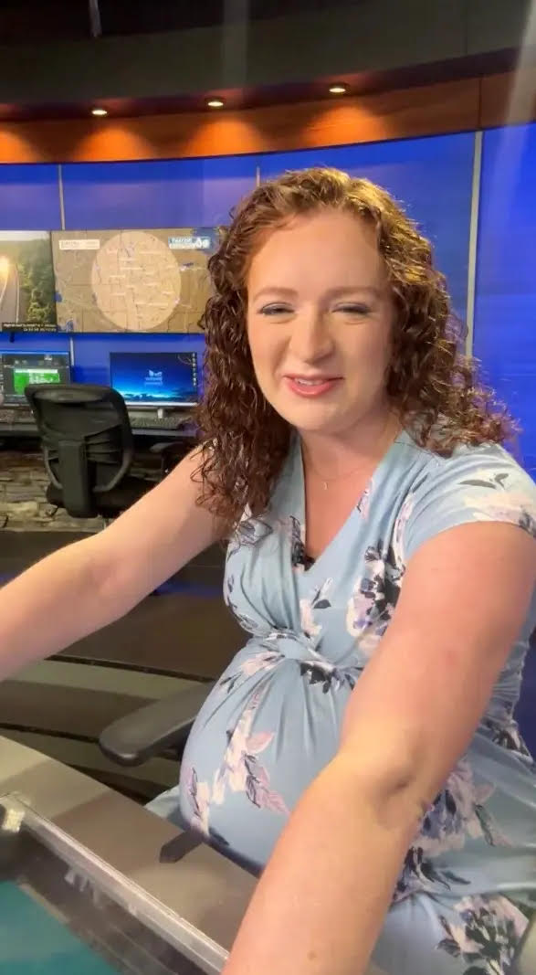 Pregnant News Anchor Continues To Deliver News In Three-Hour Broadcast After Her Water Breaks