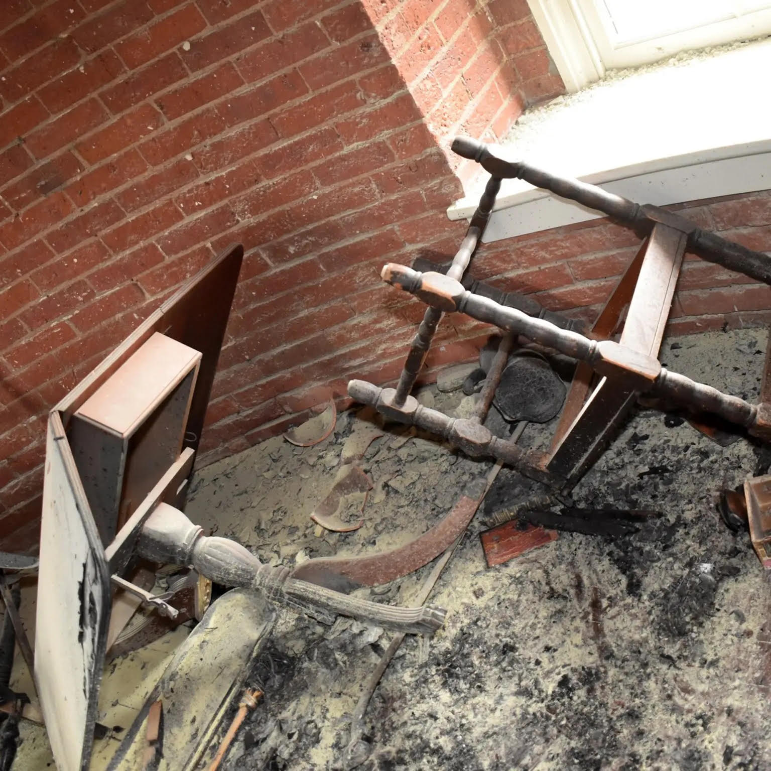 3 Teens Arrested After Trashing and Setting Fire To Historic Sleepy Hallow Lighthouse In Westchester County